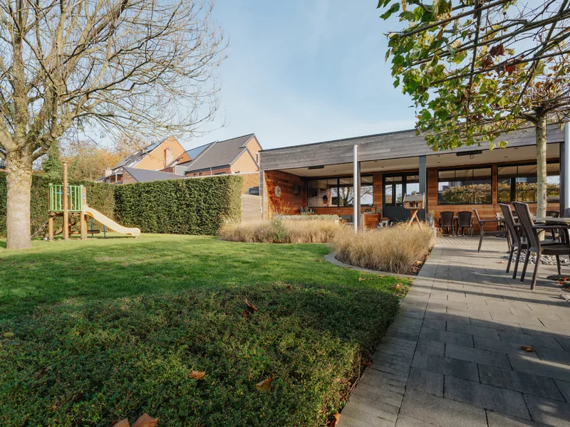 Breng eens een bezoekje