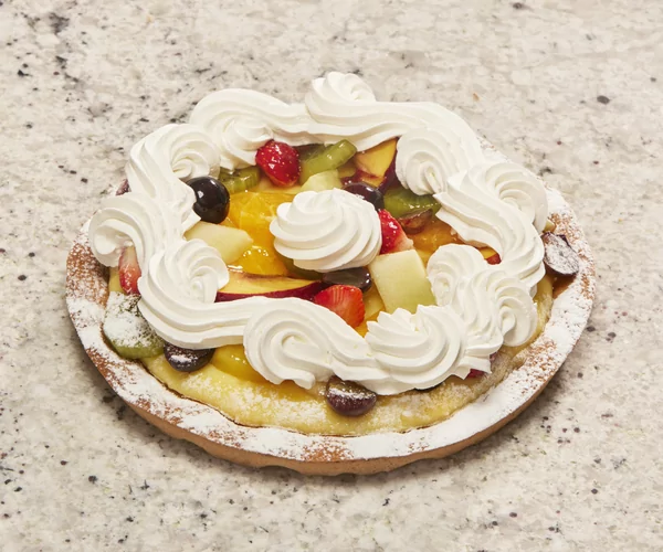 Fruitvla koekjesdeeg slagroom