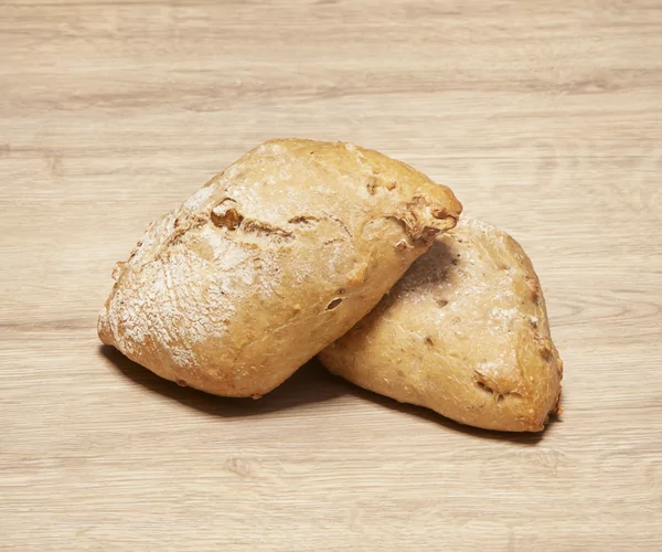 Notenbroodje rustic