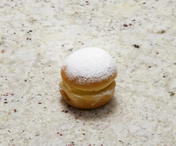 Mini oliebol pudding